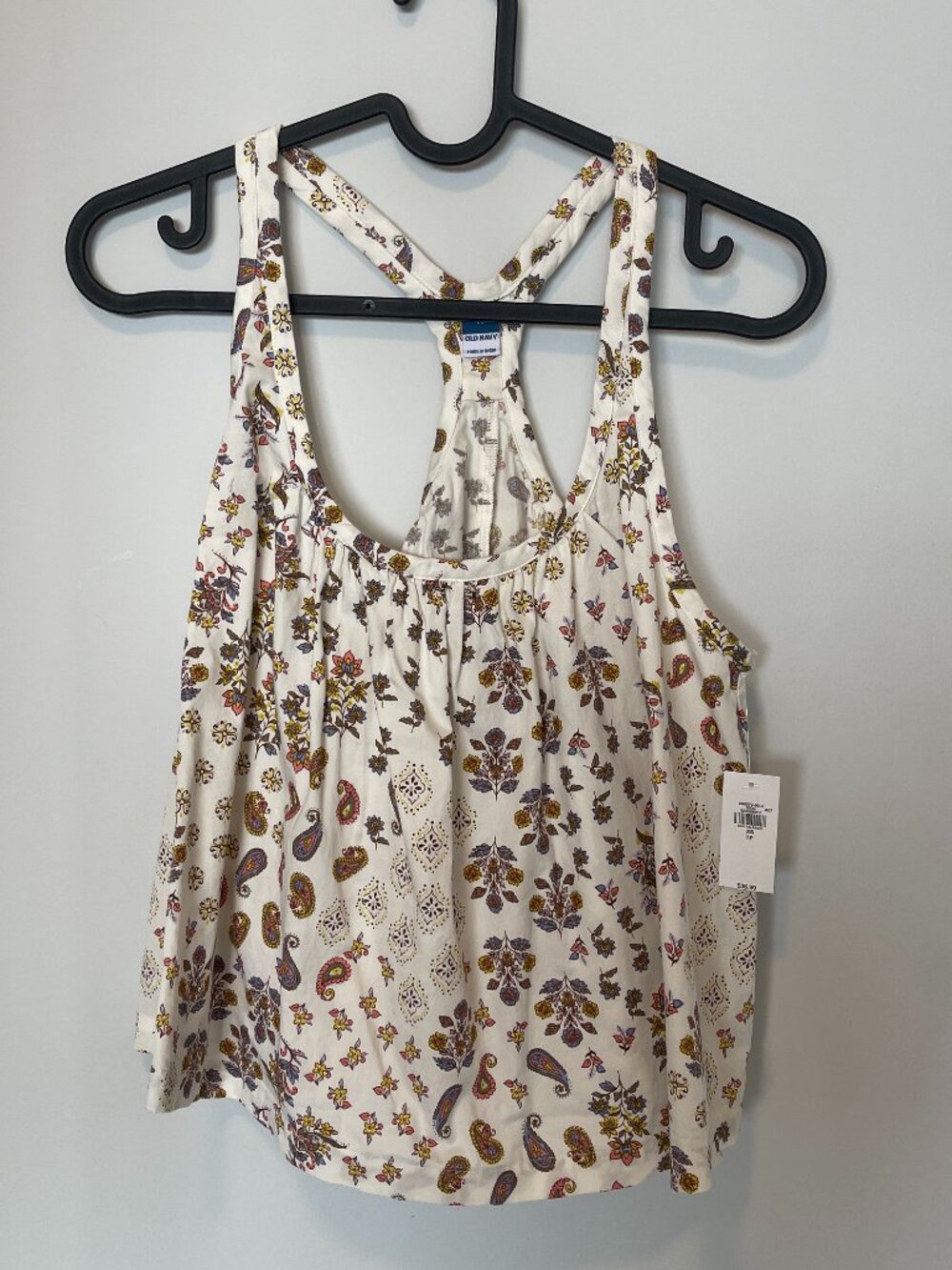 NWT OLD NAVY PAISLEY PATTERNED TANK TOP SIZE XS